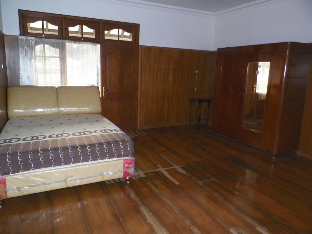 Rumah Utama Guest House Yogyakarta Værelse billede